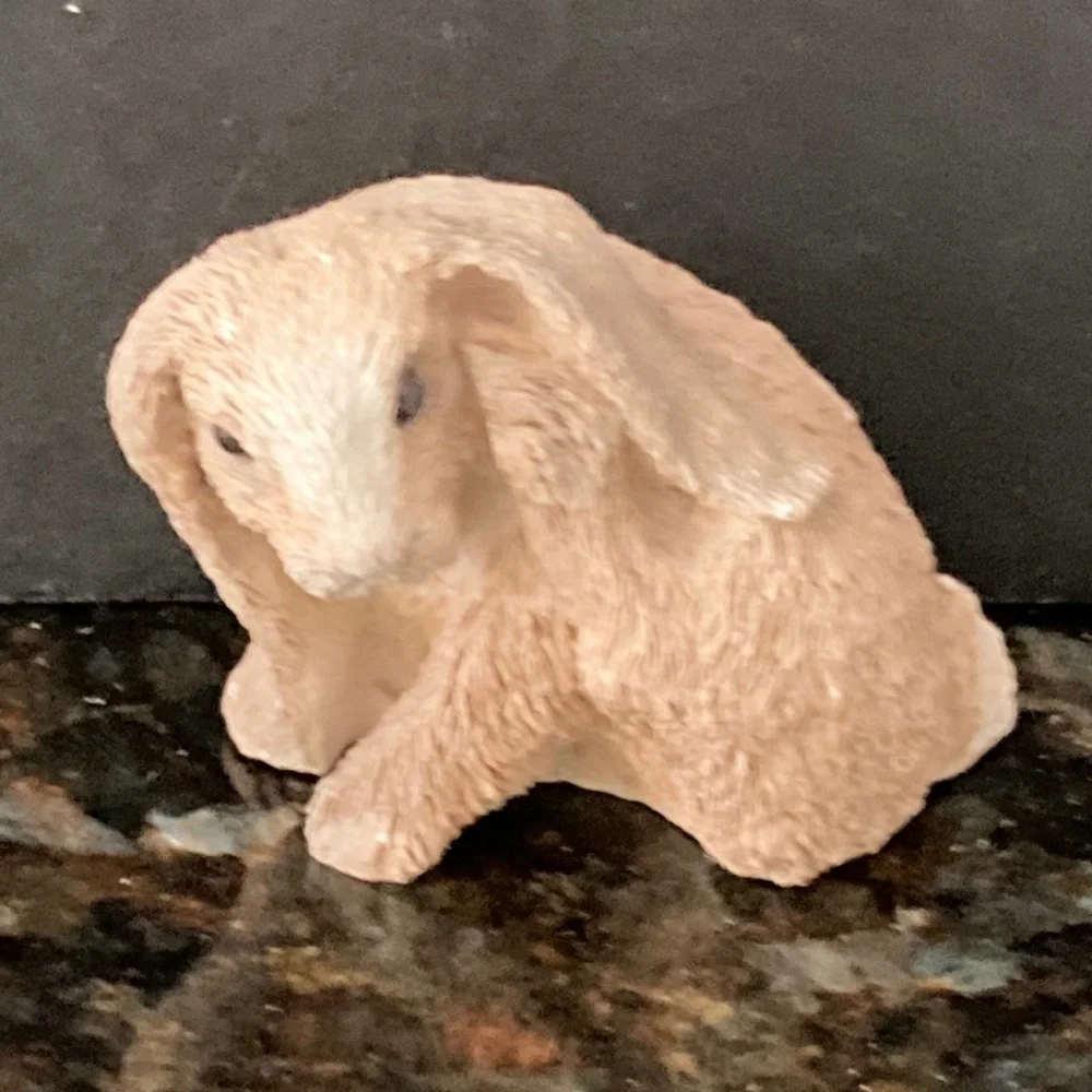 United Design Stone Critters Set of 5 Sitting Resin Bunnies/Rabbits/Made In USA
